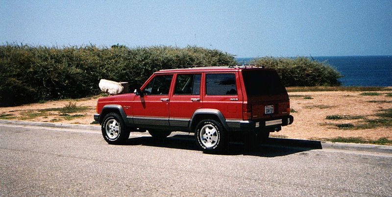 1989_Jeep_Cherokee_Rear__.jpg